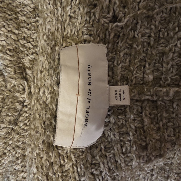 Anthropologie Angel Of The North Light Gray Cardigan - Picture 6 of 6